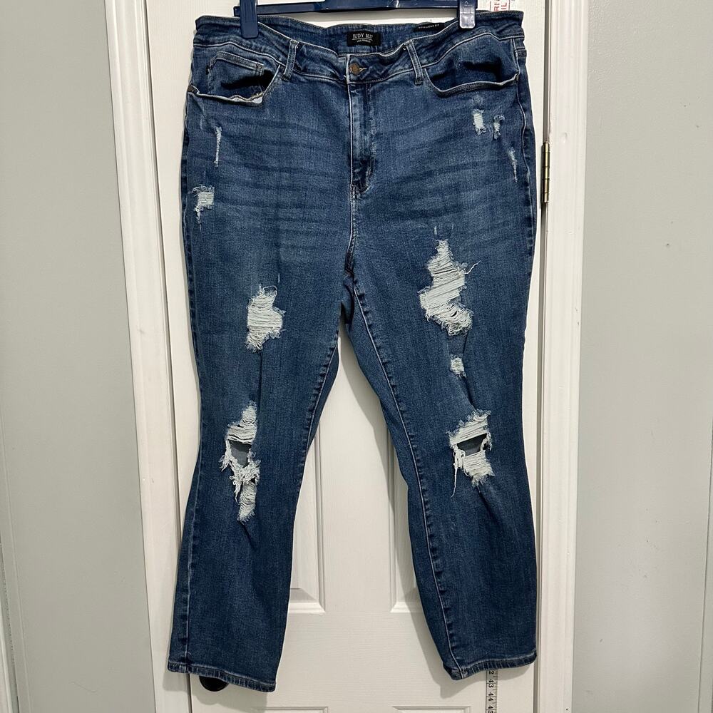 Judy blue boyfriend fit destroyed blue jeans plus size 24 40x29